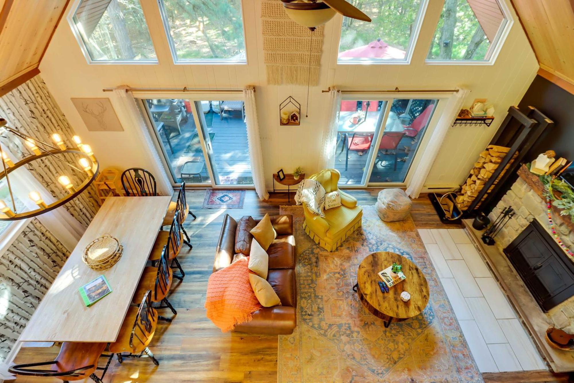 Poconos Ski Retreat With Sauna, Hot Tub, And Game Room Lake Harmony Eksteriør billede